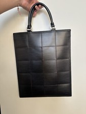 LOUIS VUITTON Epi Stretch Fizz