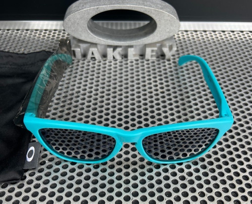 Oakley frogskins sky blue - |,