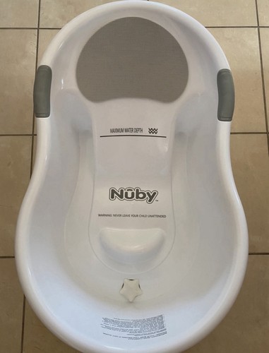 Nuby baby bath tub - baby,