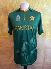 Pakistan World Cup Twenty20 2016 Cricket green Shirt. UK men's size Large