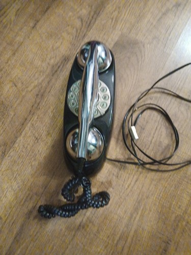 Vintage black wall mounted - vintage,