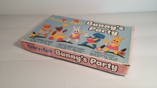 Fuzzy-Felt Bunny’s Party Allan Industries 1974 Fuzzy Felt  set 
