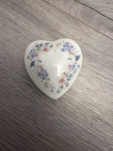 Wedgwood heart shaped trinket - heart,