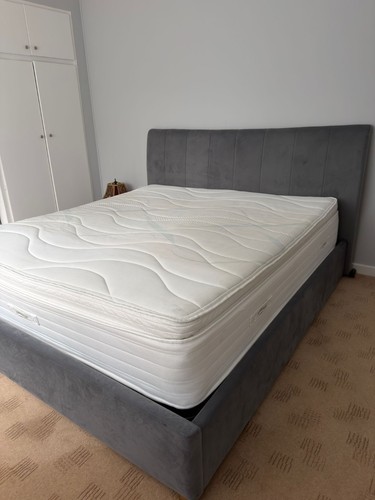 Super king size bed - size,