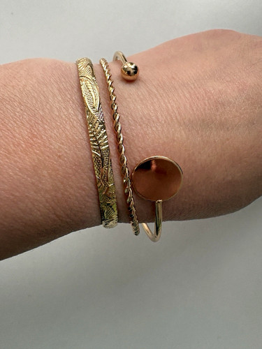 Gold tone stackable bangle - gold,