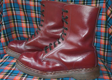 Vintage Dr. Martens 1490 10