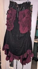 GOTHIC/VICTORIAN/VAMPY SKIRT-S 16/18-FROM DEVIL FASHION- N.W.T.-BLACK/RED-GORG!!
