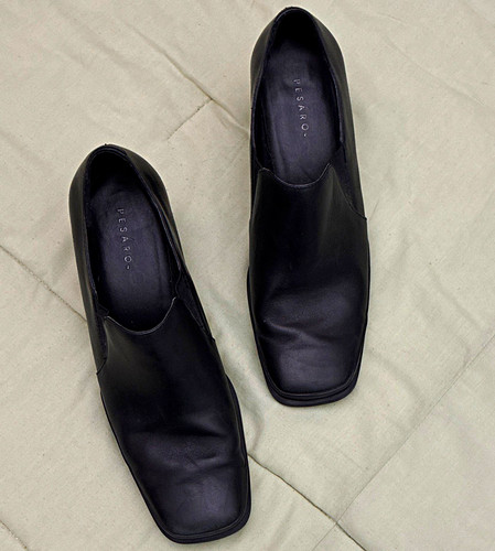 Pesaro black leather square - pesaro,