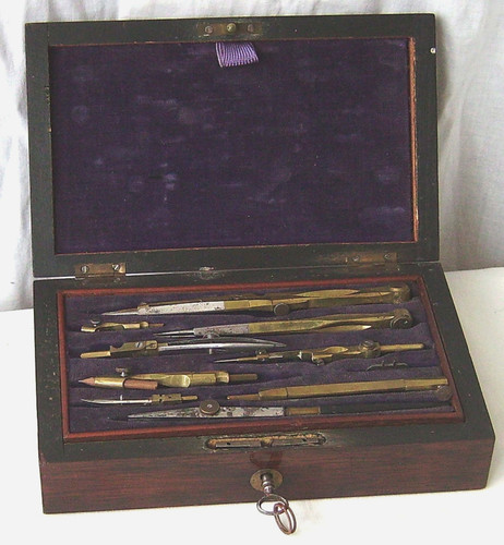 Antique drawing set - set, in