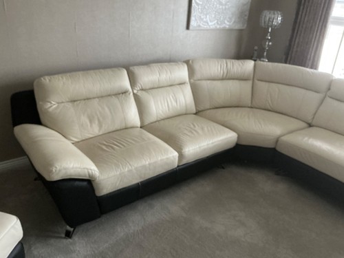 Beautiful large leather - large, corner