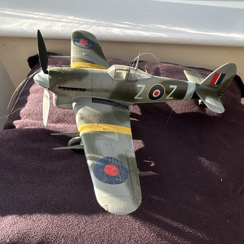 Hawker typhoon pre built - hawker,