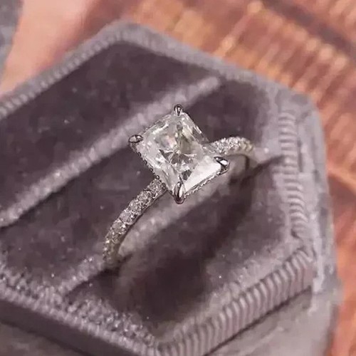 Women ring carat - ring, radiant