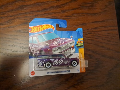 Hot wheels datsun bluebird - hot,
