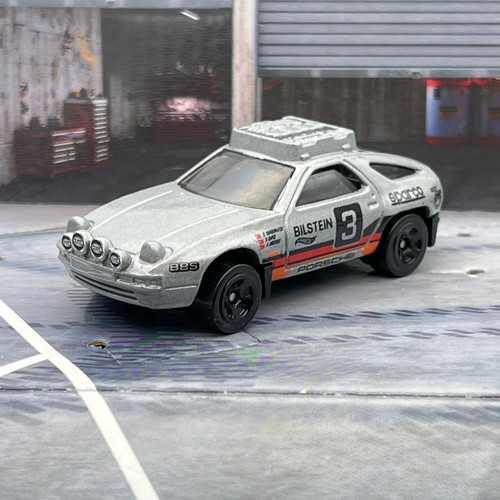Hot wheels porsche - wheels, safari