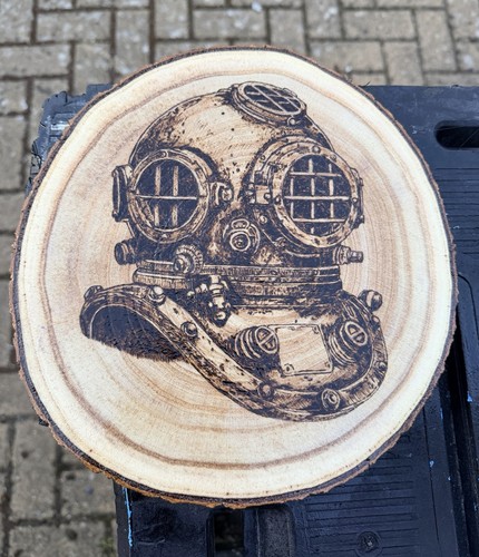 Hand burned pyrography diving - hand,