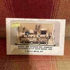WILLS SSAM103 White Metal Signal Box Interior Kit (For SS48 Signal Box) 