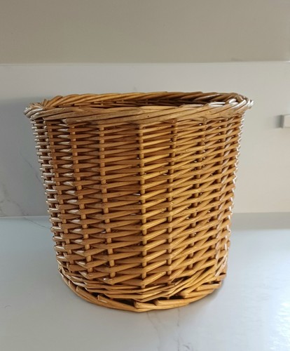 Small wicker basket tall - small,