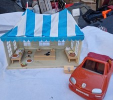 Sylvanian Families vintage Striped Marquee with accessories