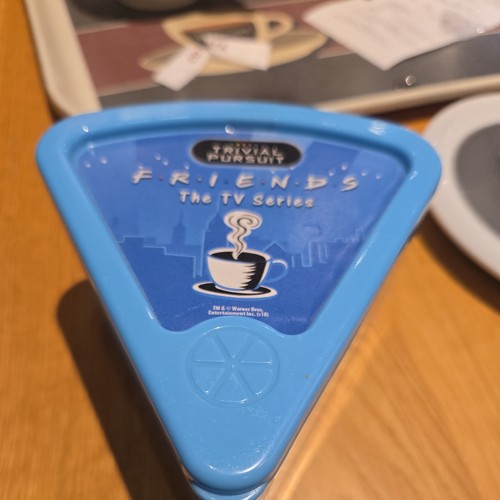 Friends trivial pursuit travel - friends,