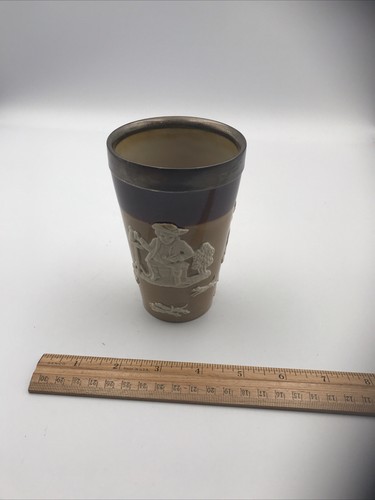 Royal doulton lambeth - royal, solid