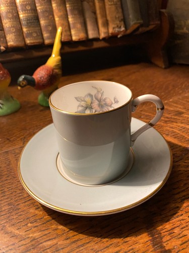 Royal worcester fine bone - worcester,