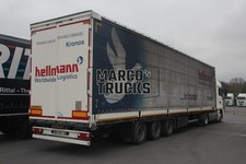 Truck Photo Mercedes-Benz