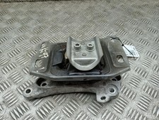 VAUXHALL ASTRA GEARBOX MOUNT