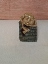 Wade New Colourway."Humpty Dumpty". set 3. miniature nursery rhymes. 2000.36x25