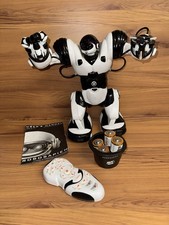 WowWee Robosapien Robot 2004 Retro Interactive Toy Vintage Accessories Working