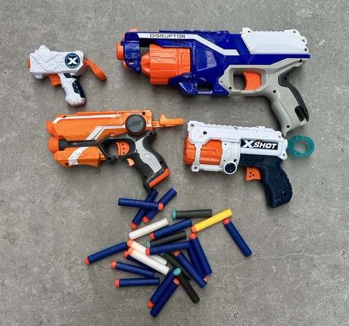 Few nerf guns - few,