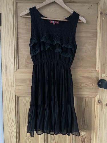 Black gothic lace dress - gothic,