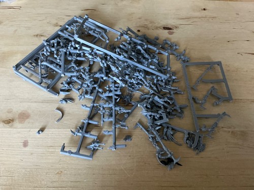 Warhammer 40k tau empire - tau, kroot
