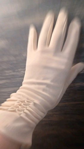 Vintage gloves ruched ivory - ruched,