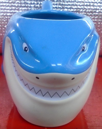 Disney store finding nemo - disney, 3d