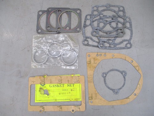 Suzuki gt550 550 - gt550,