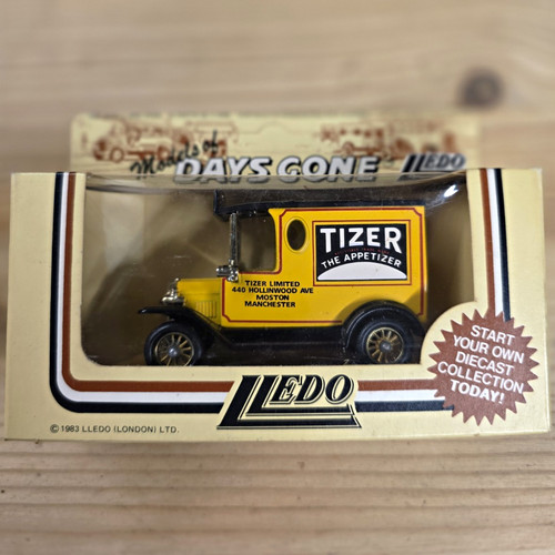Lledo days gone ford - ford, model