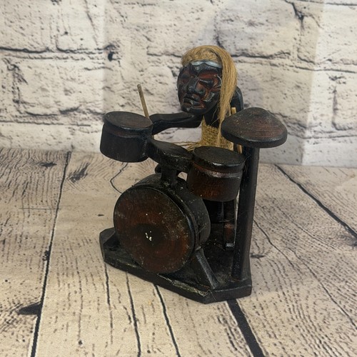 15cm drum kit playing - 15cm, african