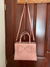 Catwalk Pink Quilted Handbag