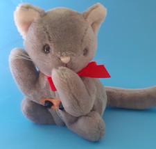 Very rare TANDY (Radio Shack) Kitten Transistor Radio in clean condition WORKING