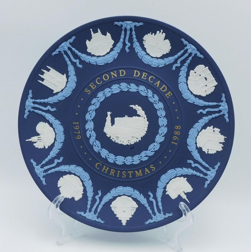 Wedgwood jasperware tri colour - wedgwood,