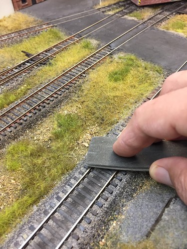 Gauge track cleaner rubber - o,