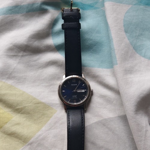 Accurist 7057 men quartz - 7057,