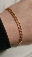 9CT Gold square Curb Bracelet