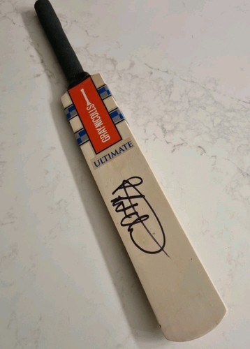 Signed phoebe litchfield - signed,