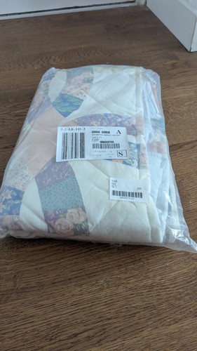 Quilted pillow wedding - quilted,