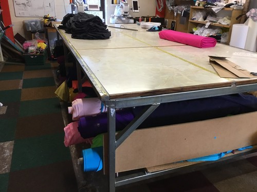 Industrial cutting table - cutting,