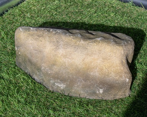 Fibreglass fake rocks - ,