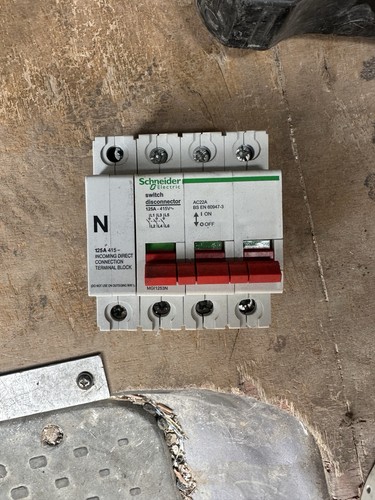 Schneider 125a 10ka - 10ka, 415v
