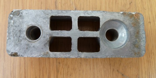 Aluminium spacer mounting - aluminium,