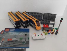 LEGO CITY: Passenger Train